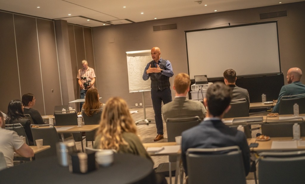 1780991425_elf-sevilla-50.jpg